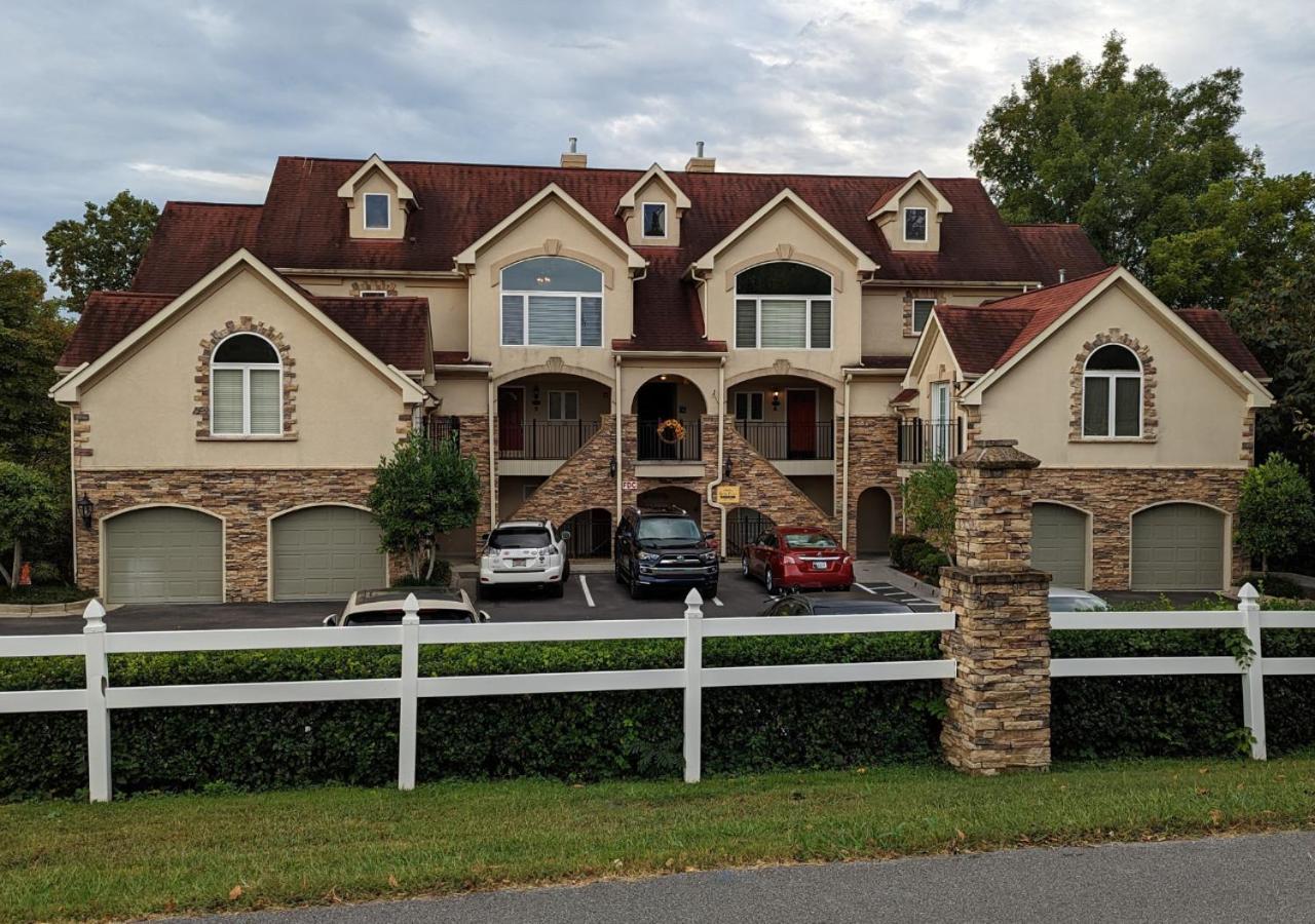 Relaxing Condo On The River - New Air Hockey Table Pigeon Forge Εξωτερικό φωτογραφία
